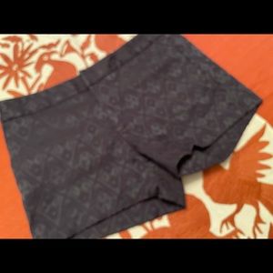 Banana Republic Damask Shorts - 8